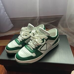 Bicolor Leather Low Top Court Sneaker